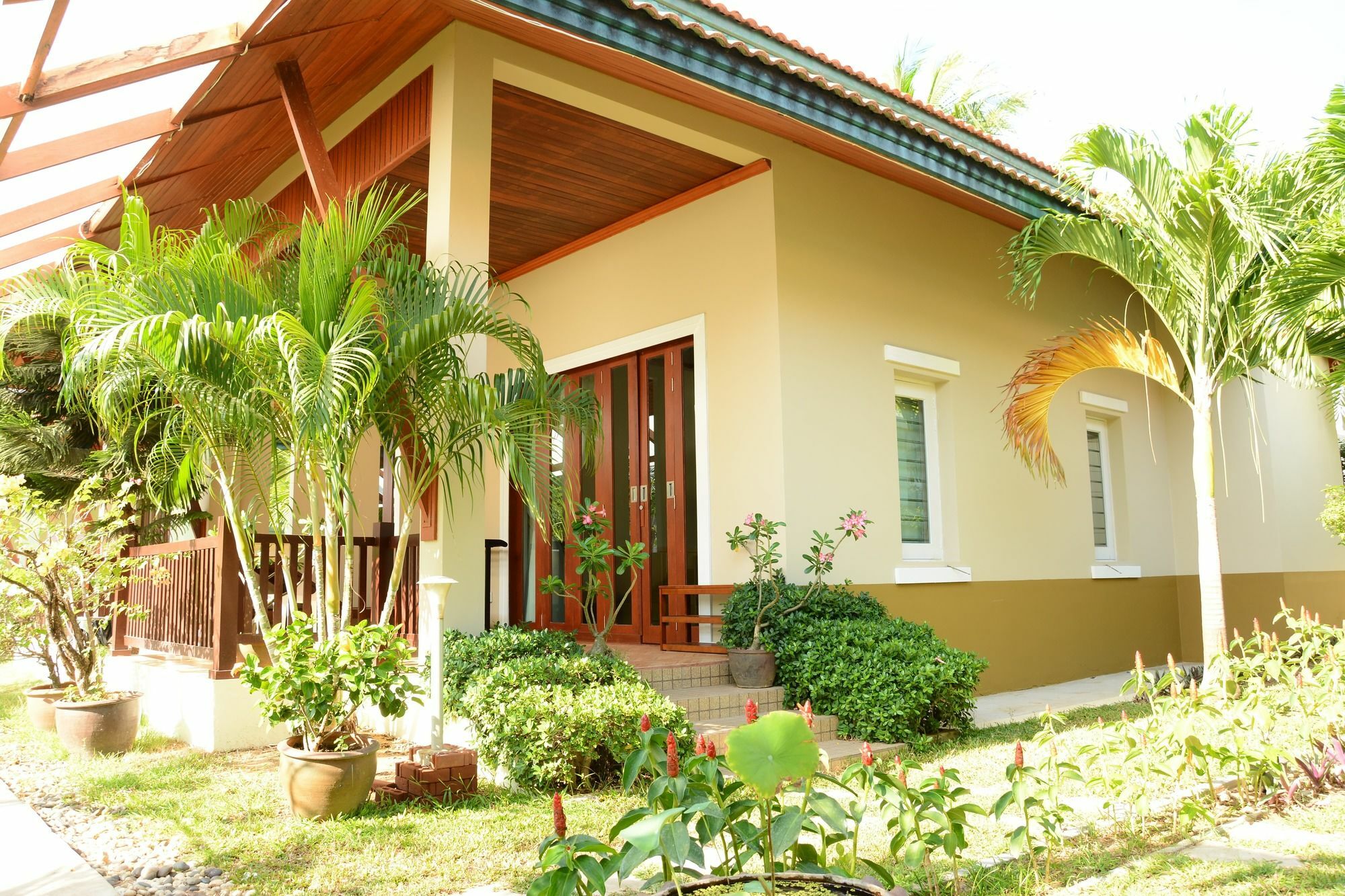 Jazz U Garden Resort Praia de Kata Exterior foto